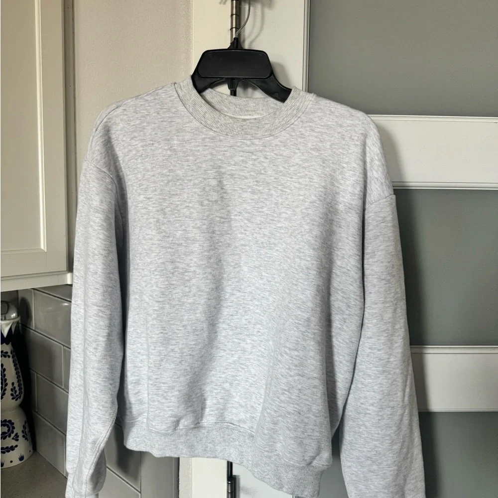 Skims  sweatshirt 
LIGHT HEATHER GREY ( M SWEATSHIRT - Picture 5 of 5